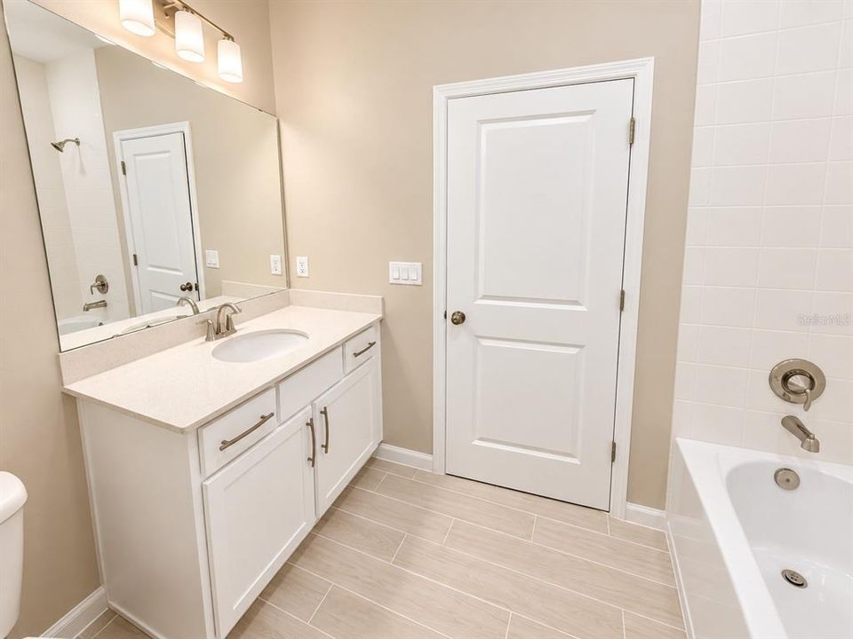For Rent: $2,550 (3 beds, 2 baths, 1691 Square Feet)