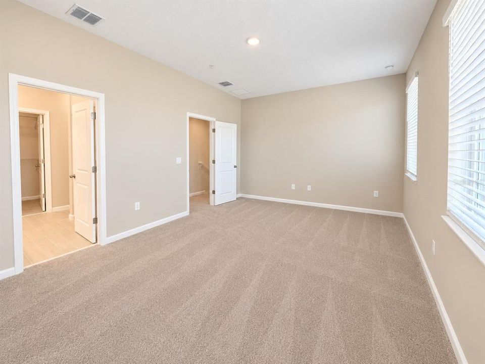 For Rent: $2,550 (3 beds, 2 baths, 1691 Square Feet)