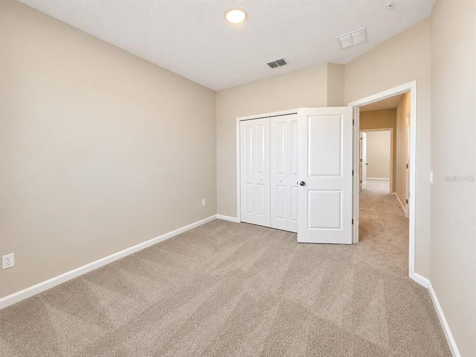 For Rent: $2,550 (3 beds, 2 baths, 1691 Square Feet)