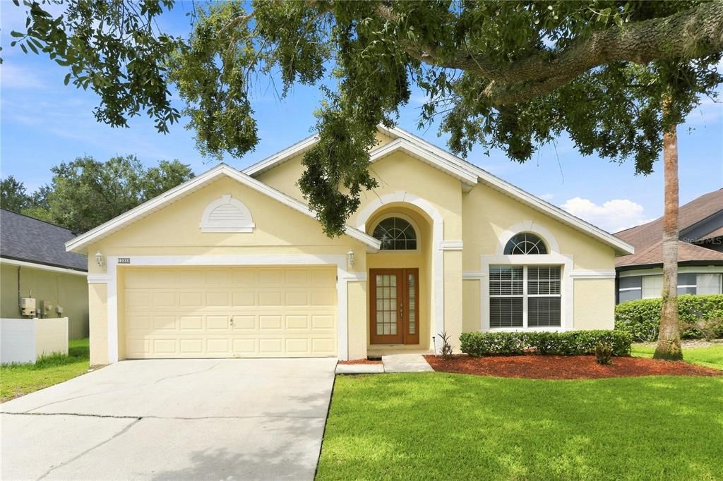 For Rent: $2,559 (3 beds, 2 baths, 2160 Square Feet)