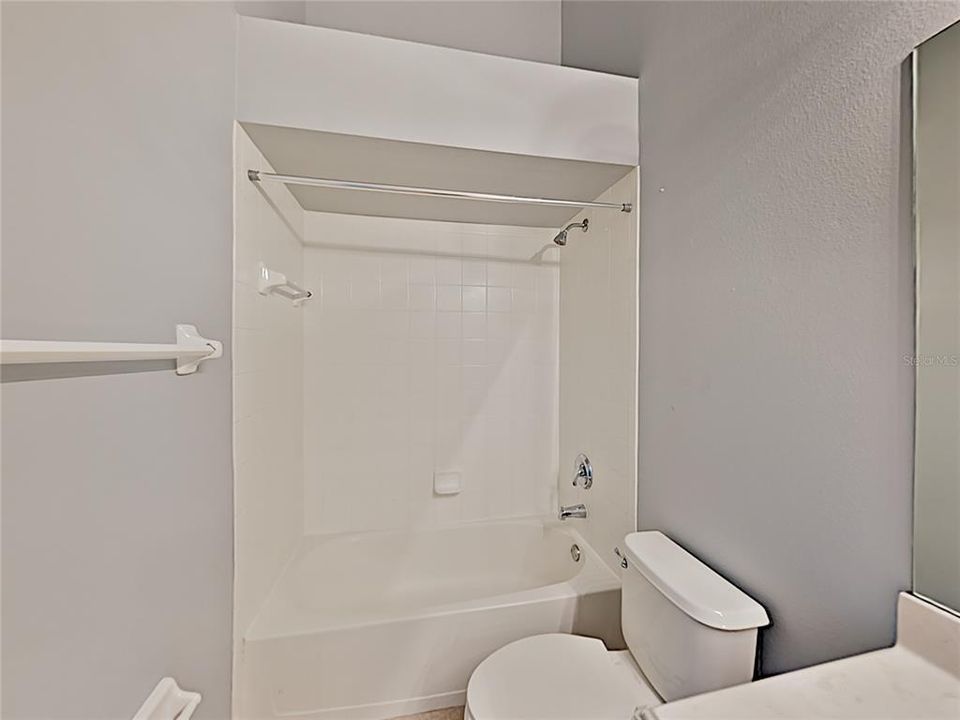 For Rent: $2,559 (3 beds, 2 baths, 2160 Square Feet)