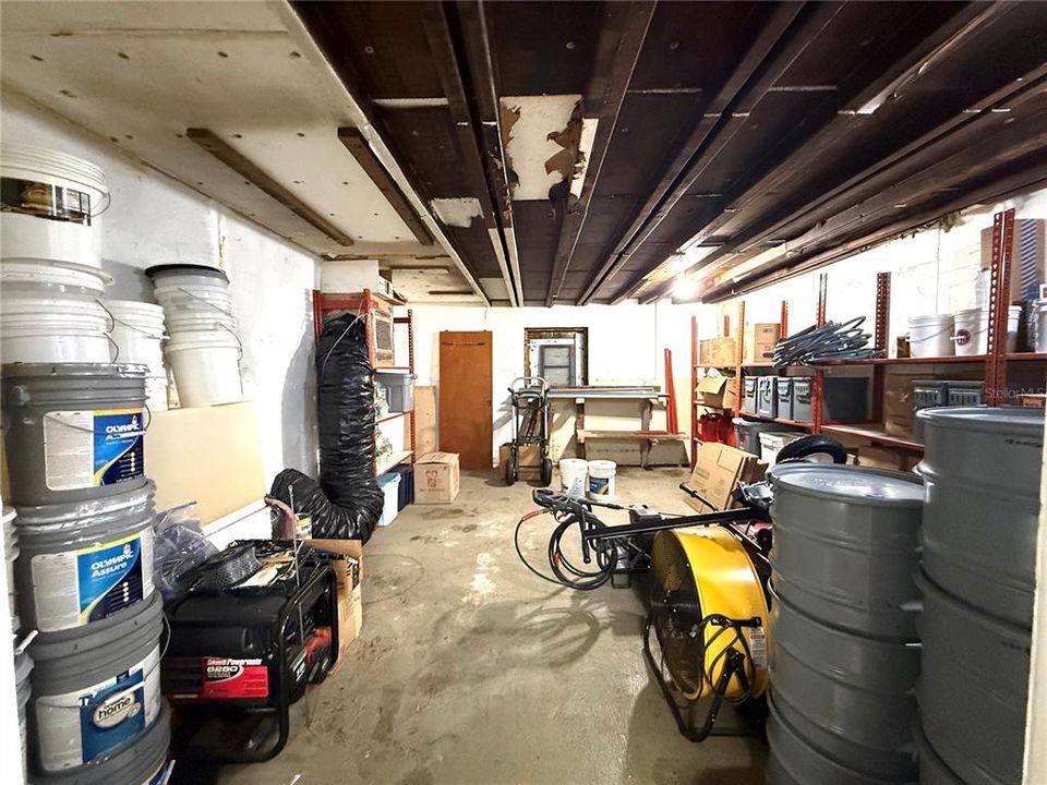 待售: $799,900 (3 贝兹, 1 浴室, 1385 平方英尺)
