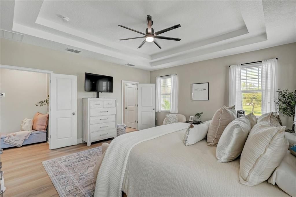 For Sale: $1,160,000 (4 beds, 3 baths, 2902 Square Feet)