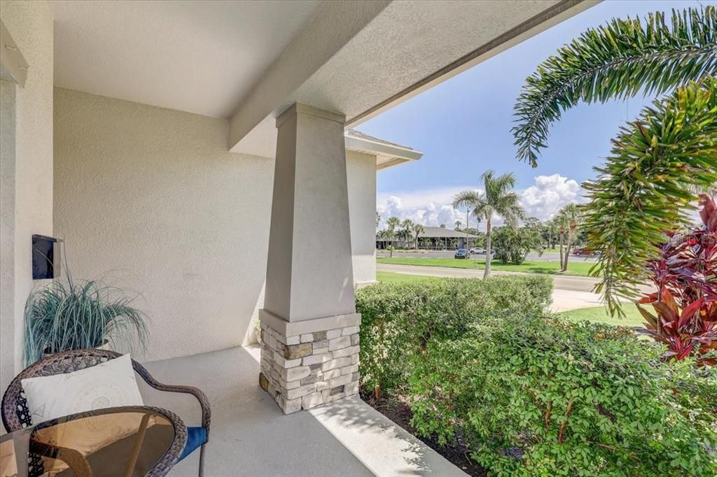 For Sale: $1,160,000 (4 beds, 3 baths, 2902 Square Feet)