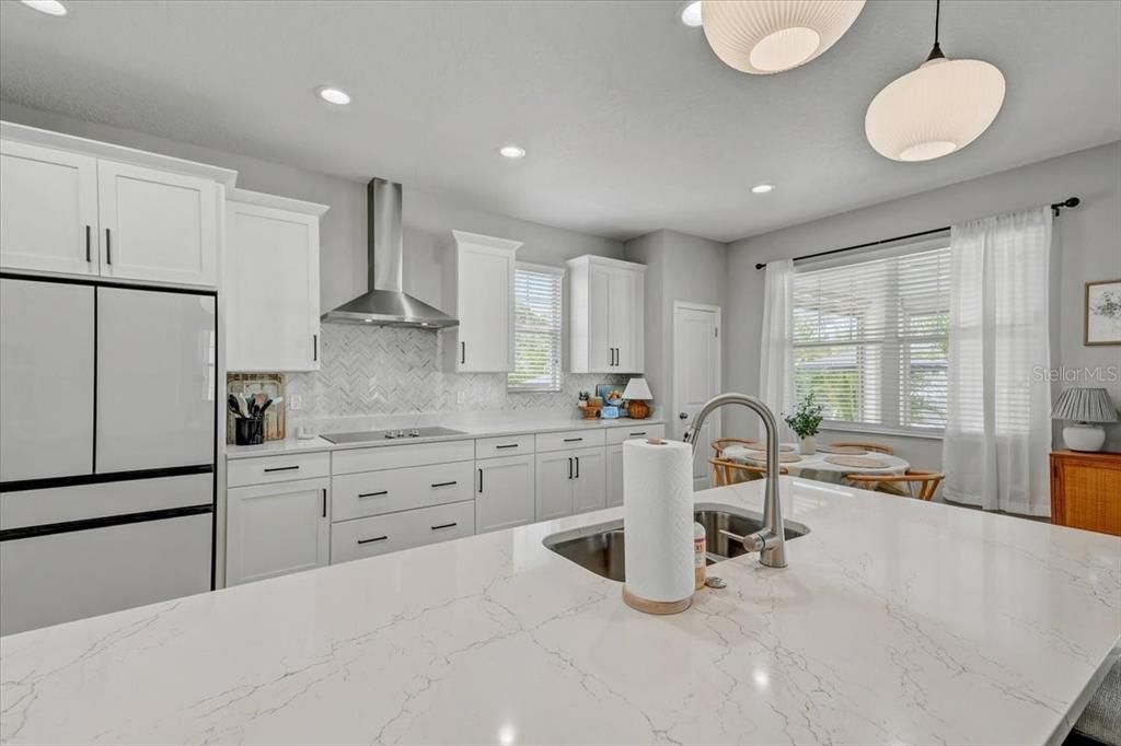 For Sale: $1,160,000 (4 beds, 3 baths, 2902 Square Feet)