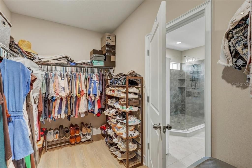 For Sale: $1,160,000 (4 beds, 3 baths, 2902 Square Feet)