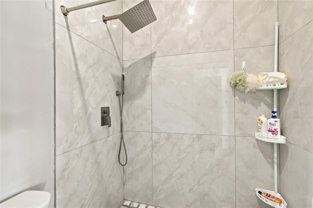 На продажу: $459,900 (4 спален, 3 ванн, 1776 Квадратных фут)