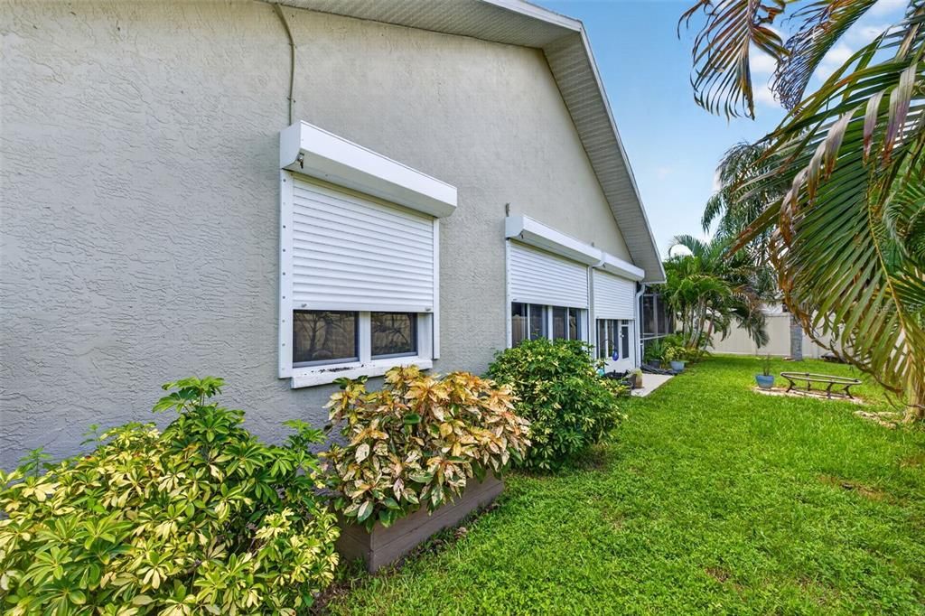 En Venta: $390,000 (3 camas, 2 baños, 1566 Pies cuadrados)