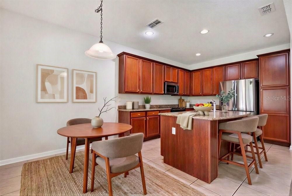 На продажу: $649,000 (4 спален, 3 ванн, 2750 Квадратных фут)