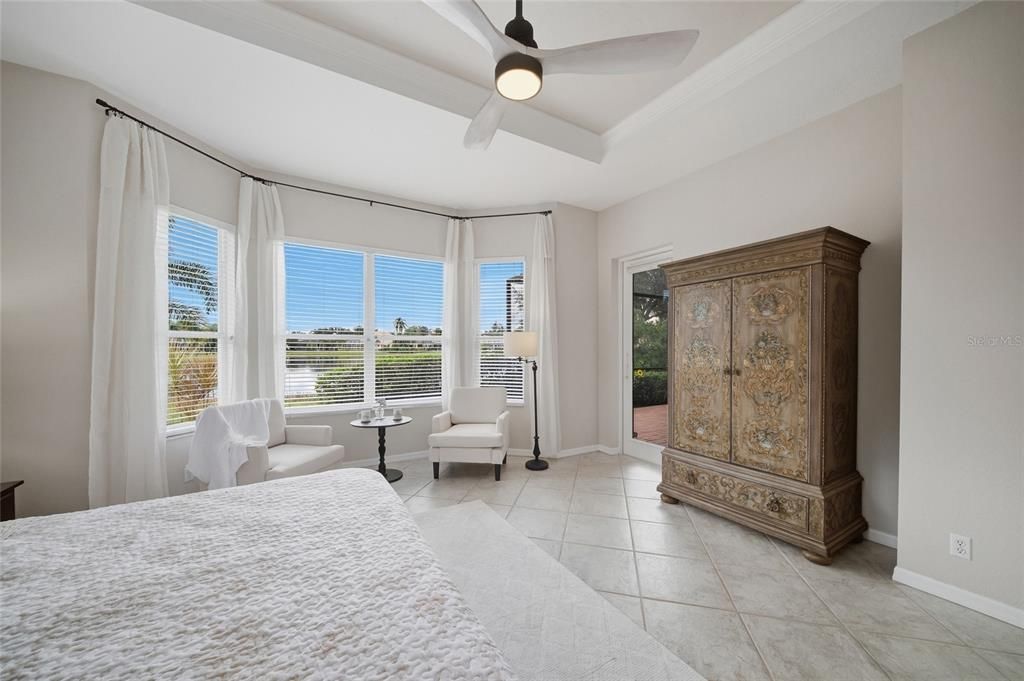 For Sale: $699,999 (3 beds, 2 baths, 2035 Square Feet)