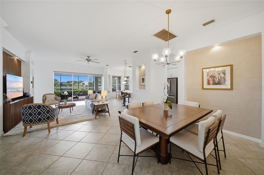 For Sale: $699,999 (3 beds, 2 baths, 2035 Square Feet)