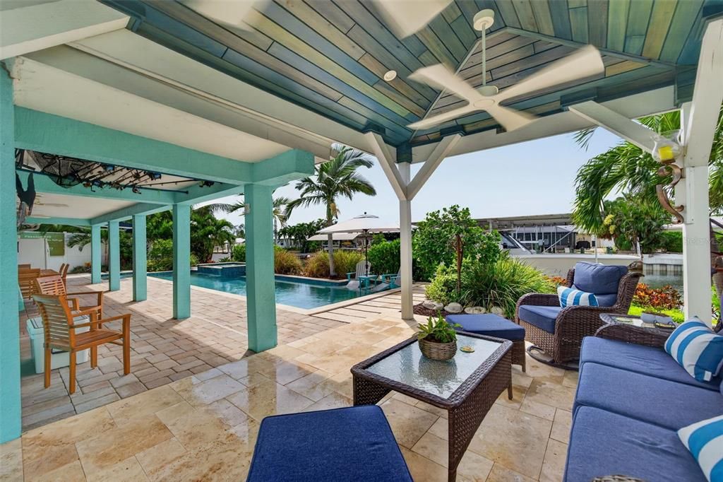 For Sale: $1,199,000 (3 beds, 2 baths, 1633 Square Feet)