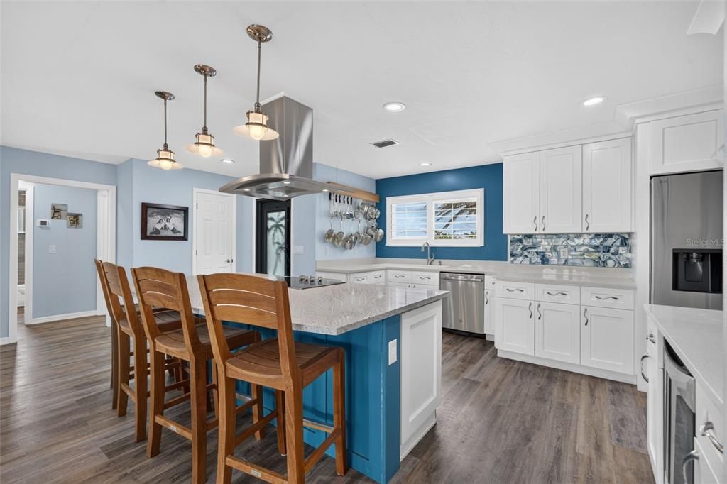 For Sale: $1,199,000 (3 beds, 2 baths, 1633 Square Feet)