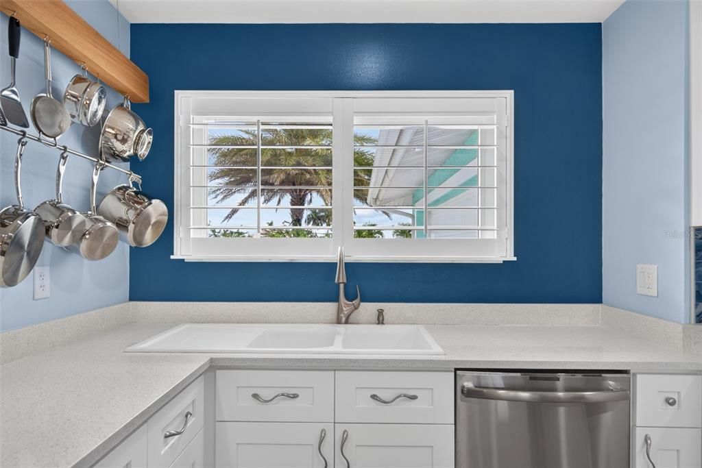 For Sale: $1,199,000 (3 beds, 2 baths, 1633 Square Feet)