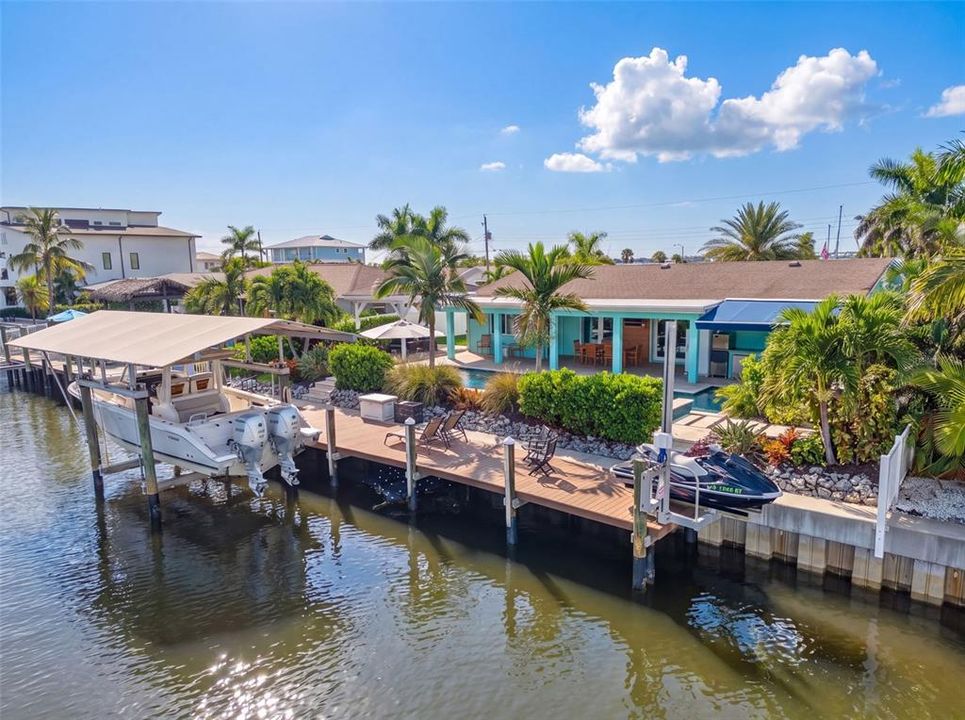 For Sale: $1,199,000 (3 beds, 2 baths, 1633 Square Feet)