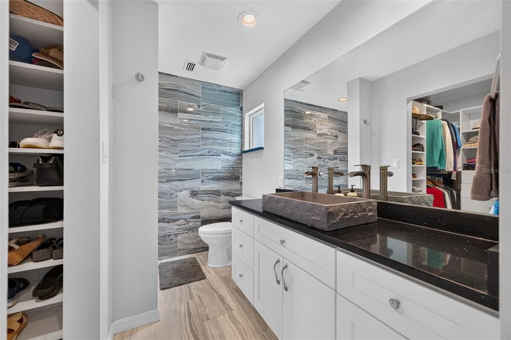 For Sale: $1,199,000 (3 beds, 2 baths, 1633 Square Feet)