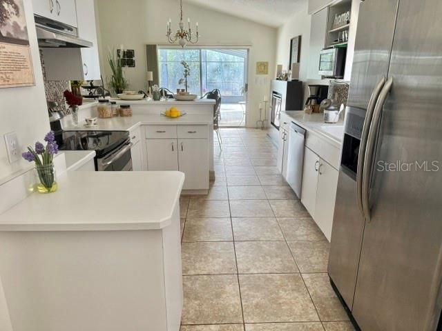 For Sale: $499,000 (3 beds, 2 baths, 1599 Square Feet)