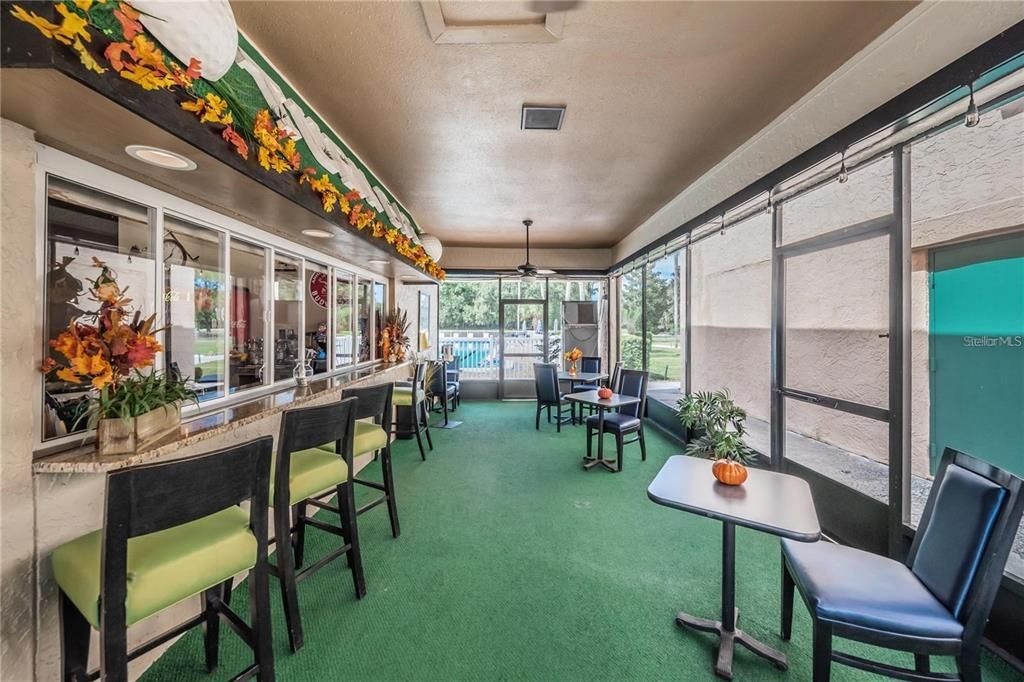 For Sale: $145,000 (2 beds, 2 baths, 858 Square Feet)