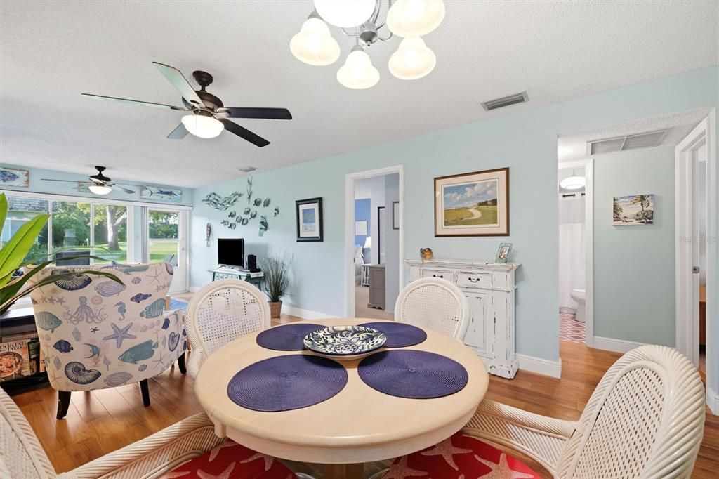 For Sale: $145,000 (2 beds, 2 baths, 858 Square Feet)