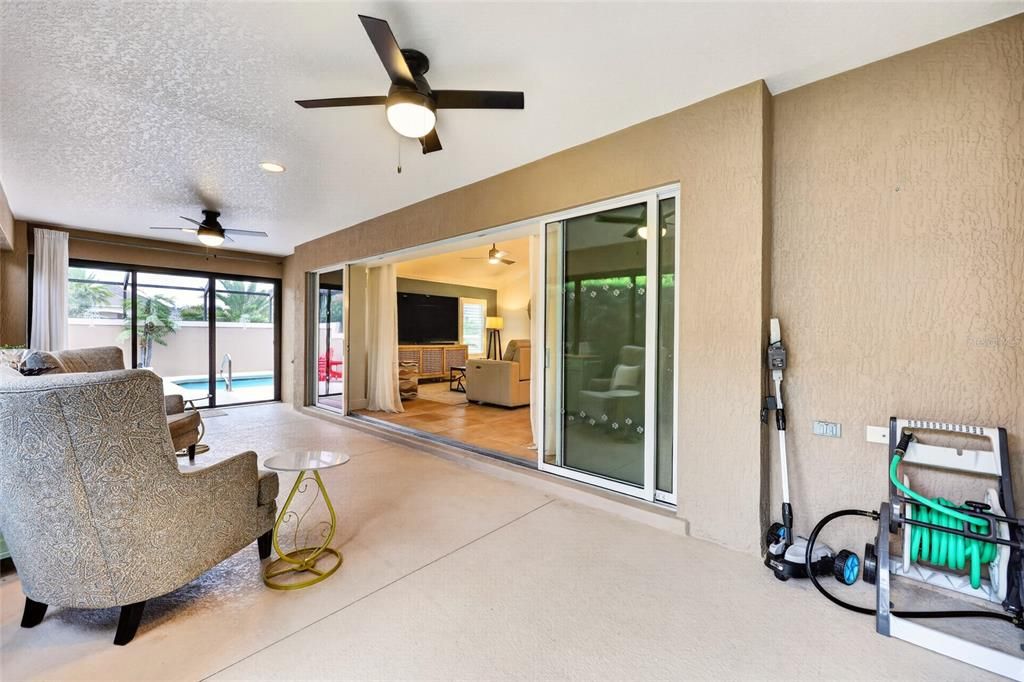For Sale: $789,900 (3 beds, 2 baths, 1956 Square Feet)