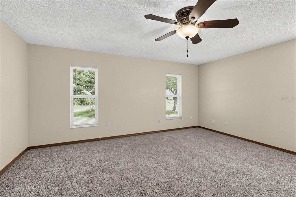 Active With Contract: $264,900 (3 beds, 2 baths, 1769 Square Feet)