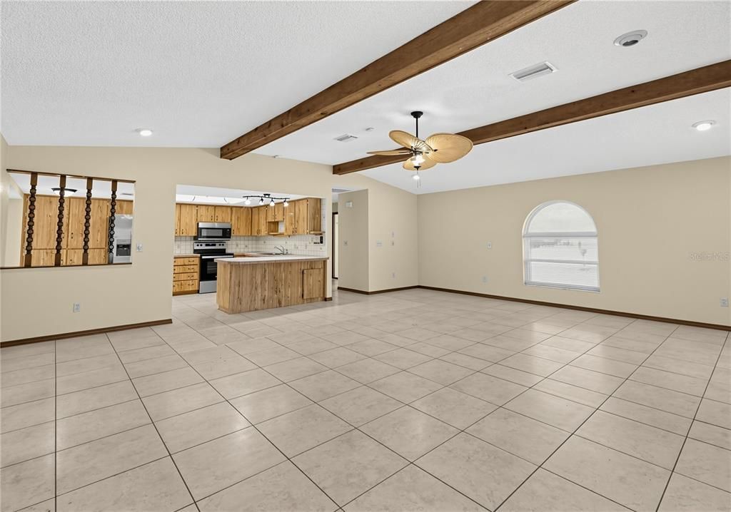 Active With Contract: $264,900 (3 beds, 2 baths, 1769 Square Feet)