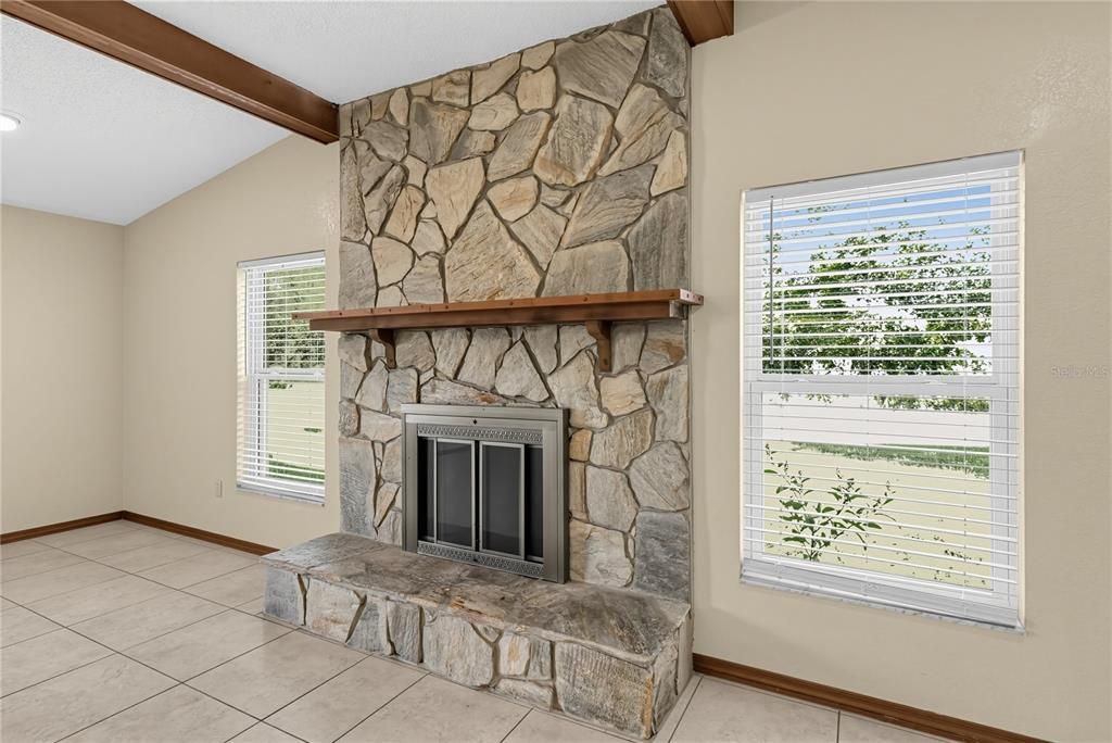 Active With Contract: $264,900 (3 beds, 2 baths, 1769 Square Feet)