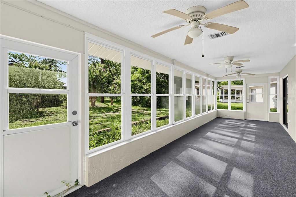 Active With Contract: $264,900 (3 beds, 2 baths, 1769 Square Feet)