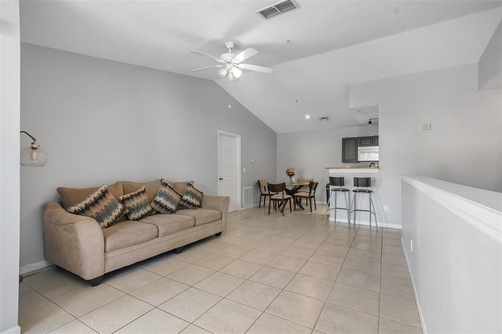 For Rent: $1,500 (2 beds, 2 baths, 1042 Square Feet)