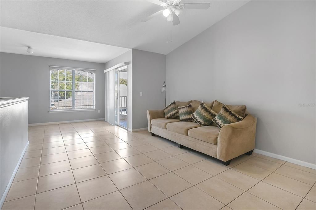 For Rent: $1,500 (2 beds, 2 baths, 1042 Square Feet)
