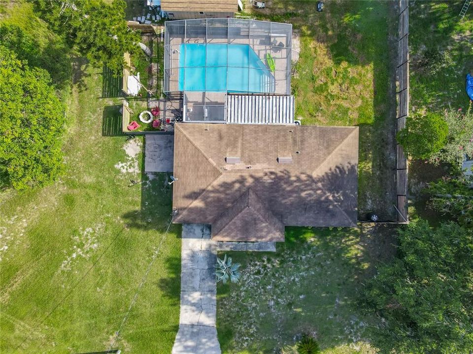 For Rent: $2,150 (4 beds, 2 baths, 1079 Square Feet)