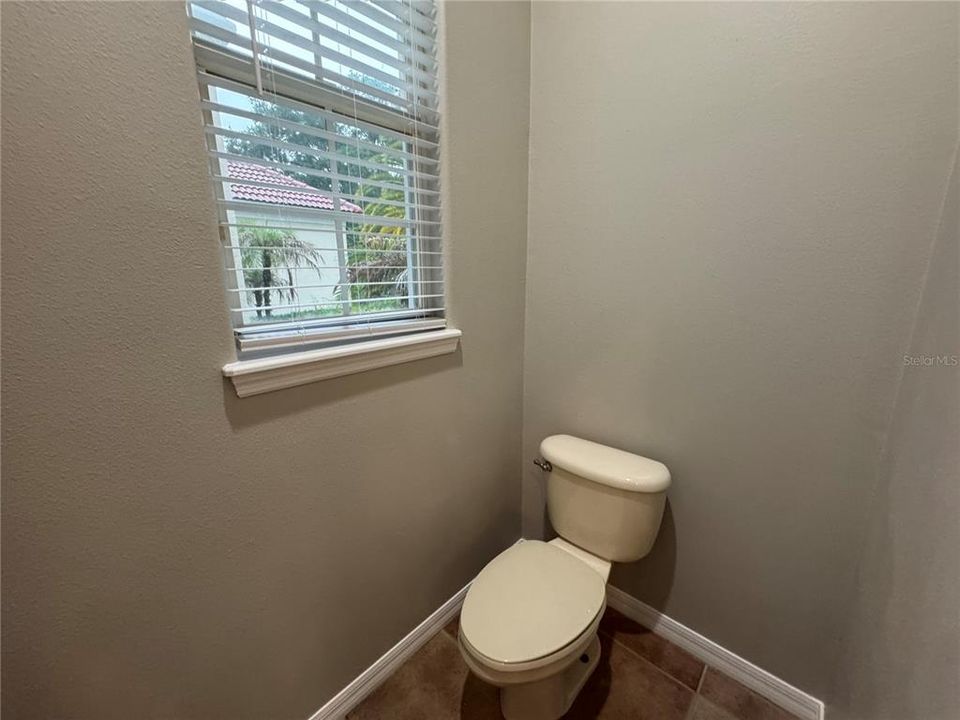 For Rent: $3,700 (4 beds, 3 baths, 2877 Square Feet)