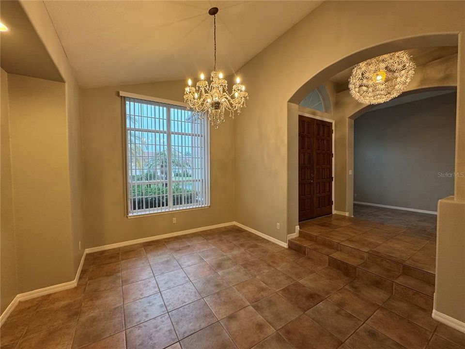 For Rent: $3,700 (4 beds, 3 baths, 2877 Square Feet)