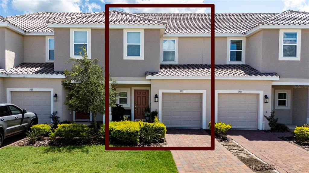 На продажу: $205,990 (3 спален, 2 ванн, 1365 Квадратных фут)
