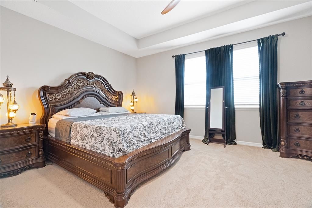 В аренду: $2,450 (3 спален, 2 ванн, 2039 Квадратных фут)