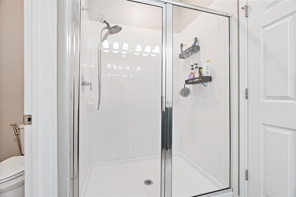 В аренду: $2,450 (3 спален, 2 ванн, 2039 Квадратных фут)