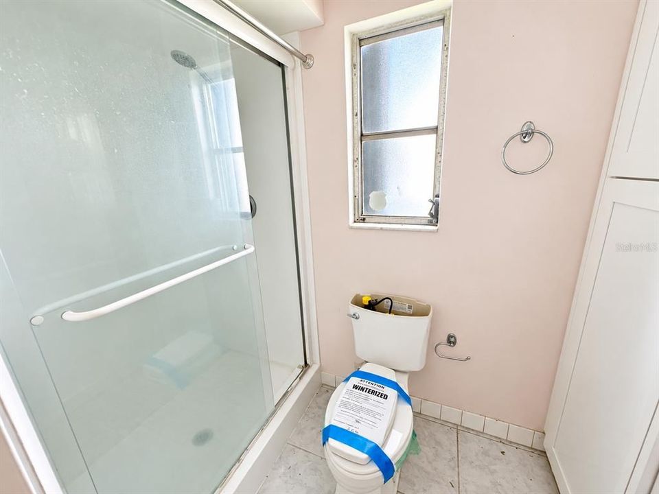 En Venta: $325,000 (2 camas, 2 baños, 1341 Pies cuadrados)