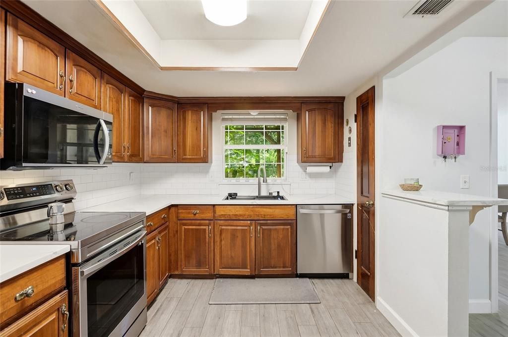En Venta: $435,000 (3 camas, 2 baños, 1530 Pies cuadrados)