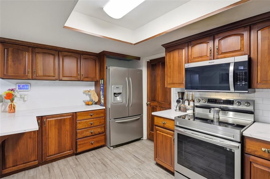 En Venta: $435,000 (3 camas, 2 baños, 1530 Pies cuadrados)
