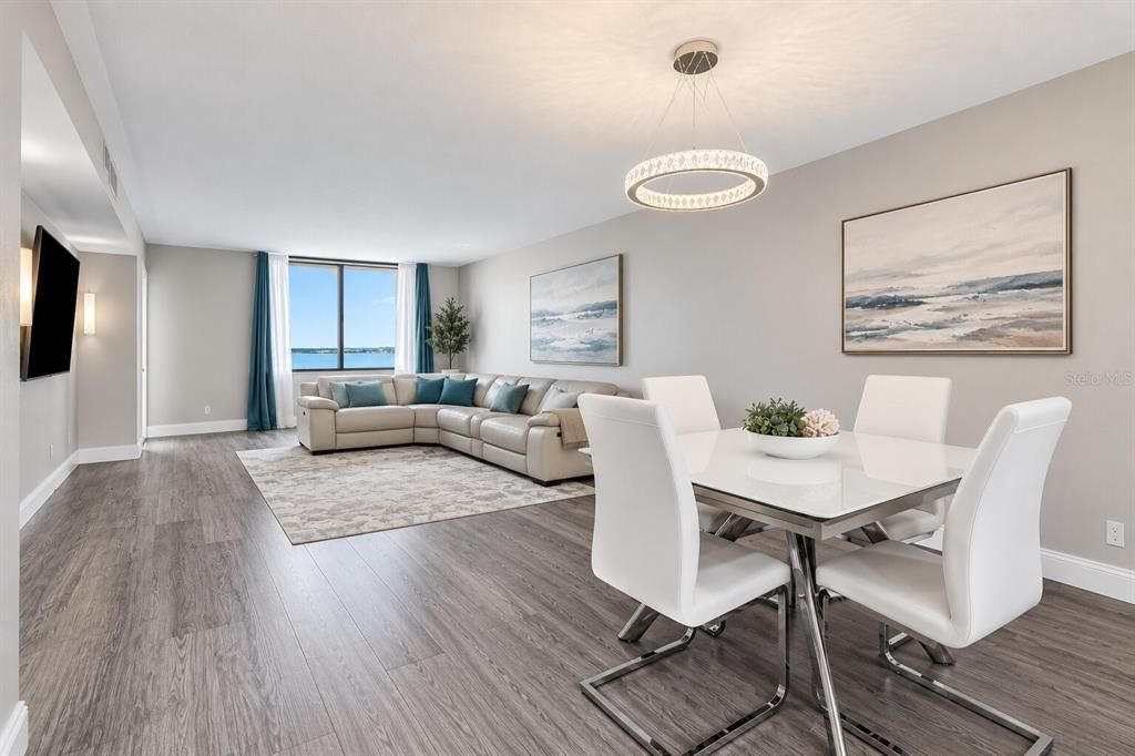 For Sale: $814,999 (2 beds, 2 baths, 1385 Square Feet)