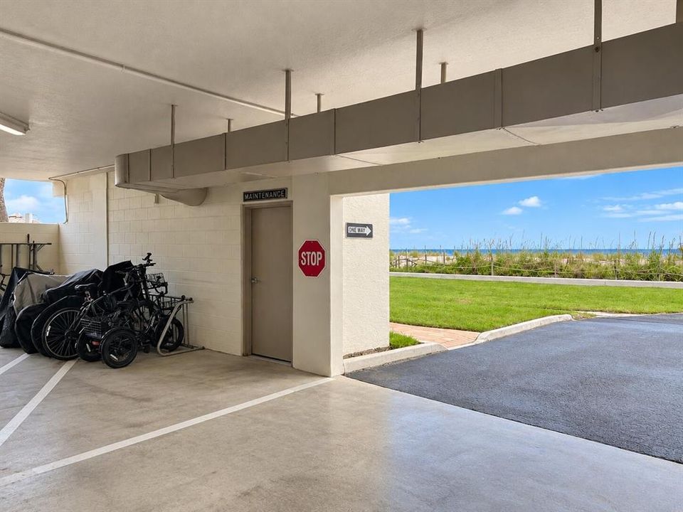 For Sale: $814,999 (2 beds, 2 baths, 1385 Square Feet)