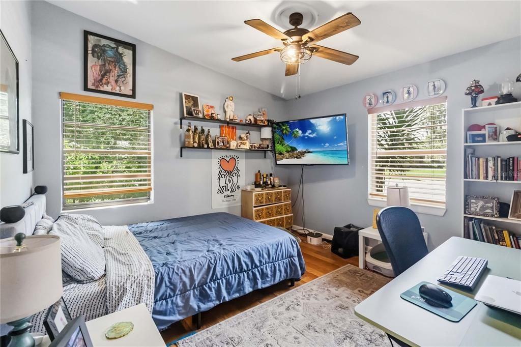 For Sale: $328,800 (3 beds, 1 baths, 1348 Square Feet)