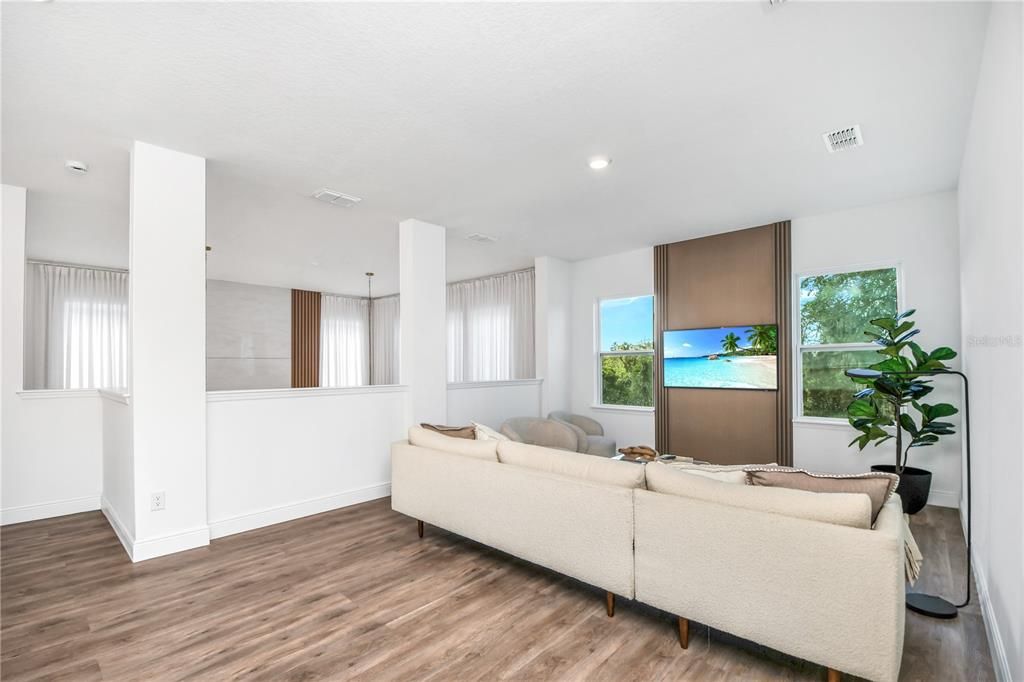 En Renta: $6,900 (5 camas, 4 baños, 3767 Pies cuadrados)