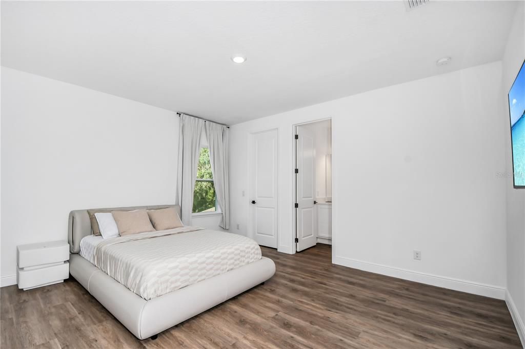 En Renta: $6,900 (5 camas, 4 baños, 3767 Pies cuadrados)