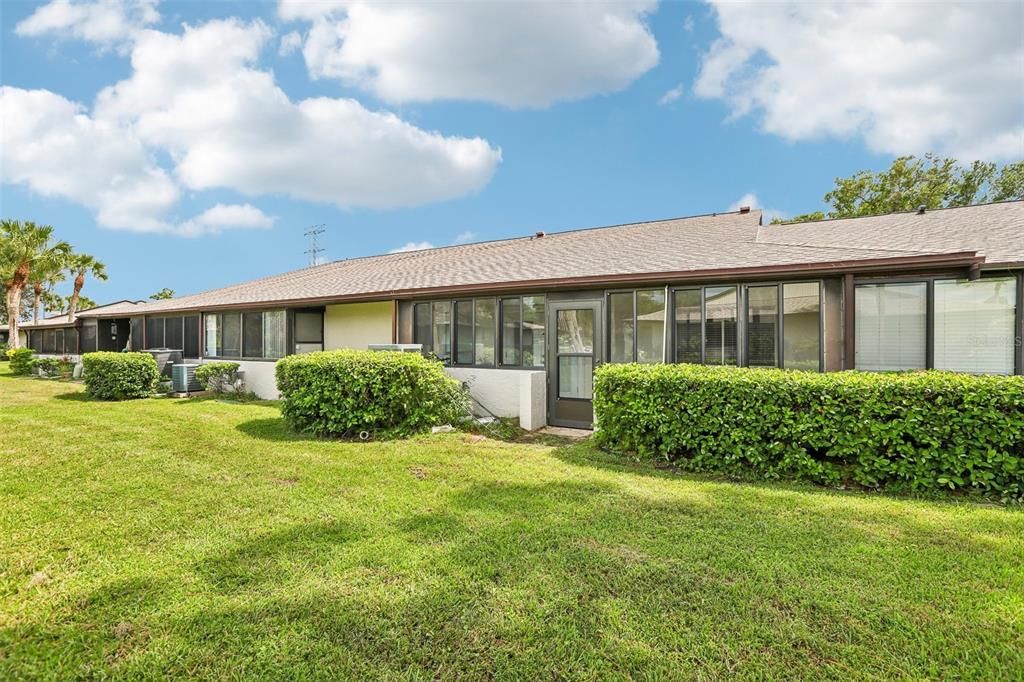 For Sale: $184,900 (2 beds, 2 baths, 1105 Square Feet)