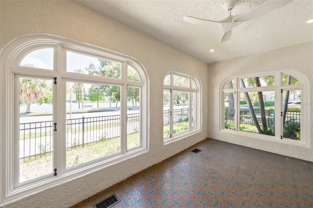 En Venta: $3,500,000 (4 camas, 3 baños, 3985 Pies cuadrados)