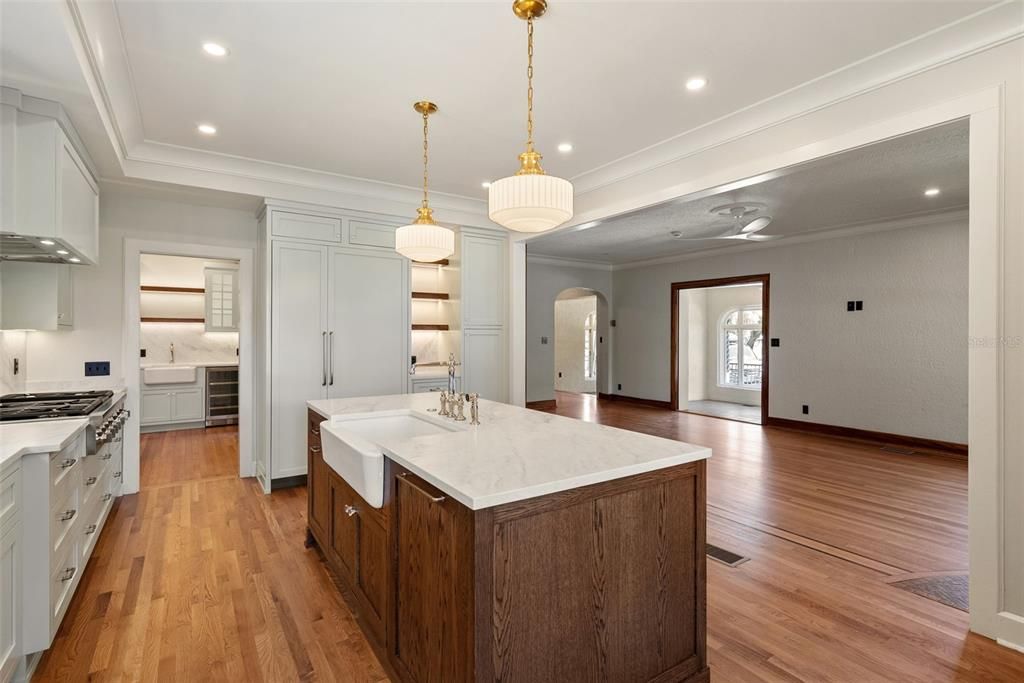 En Venta: $3,500,000 (4 camas, 3 baños, 3985 Pies cuadrados)