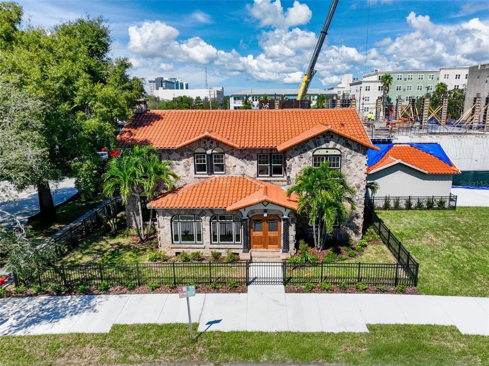 En Venta: $3,500,000 (4 camas, 3 baños, 3985 Pies cuadrados)