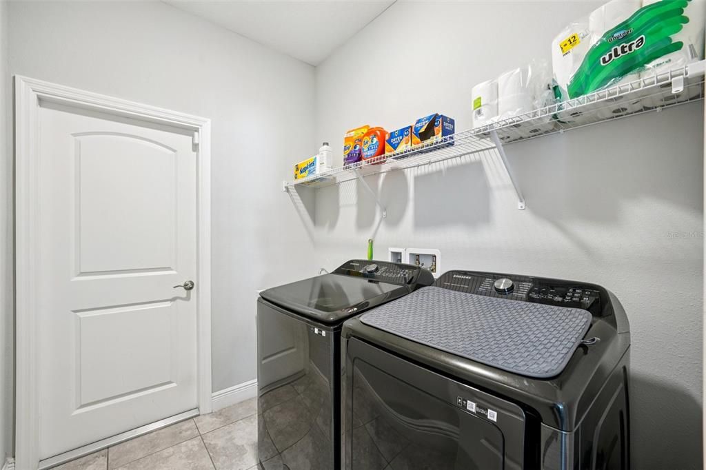 For Sale: $412,900 (4 beds, 3 baths, 2052 Square Feet)