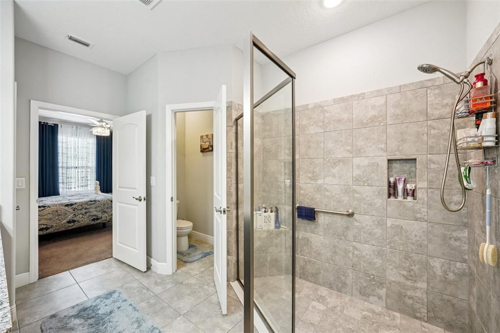 For Sale: $412,900 (4 beds, 3 baths, 2052 Square Feet)